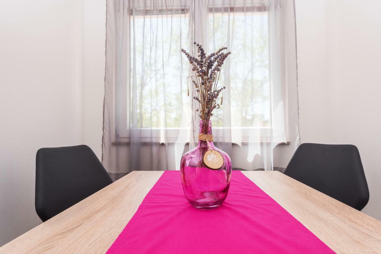 פריבלאקה Apartman Micko מראה חיצוני תמונה