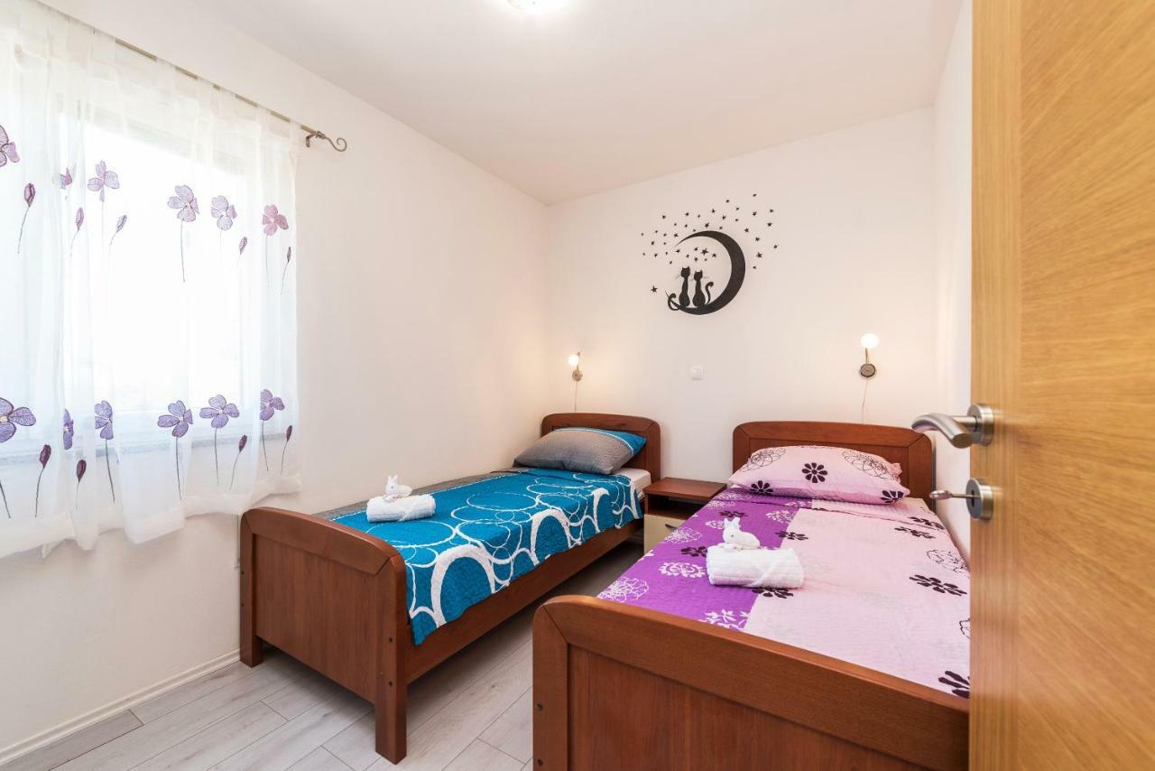 פריבלאקה Apartman Micko מראה חיצוני תמונה