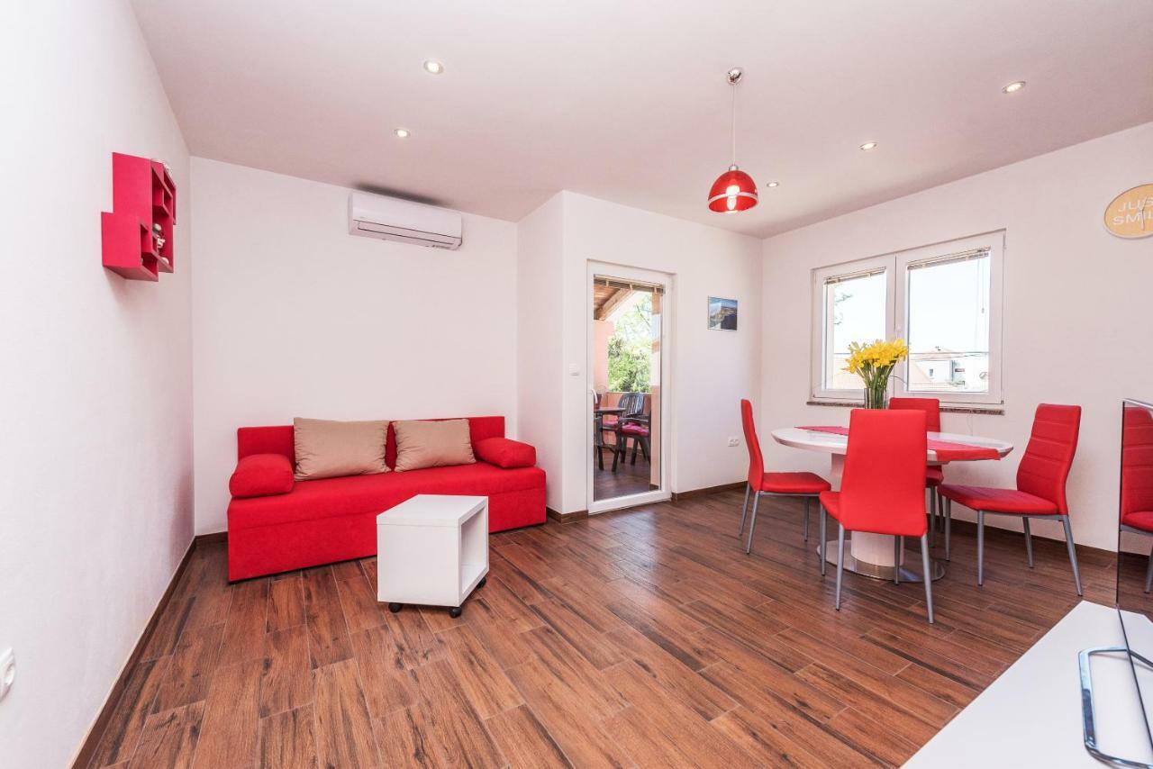 פריבלאקה Apartman Micko מראה חיצוני תמונה